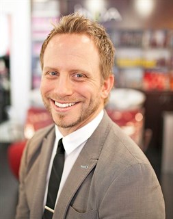Image for Seminar: Mastering the Art of Balayage with Eric Lindsey